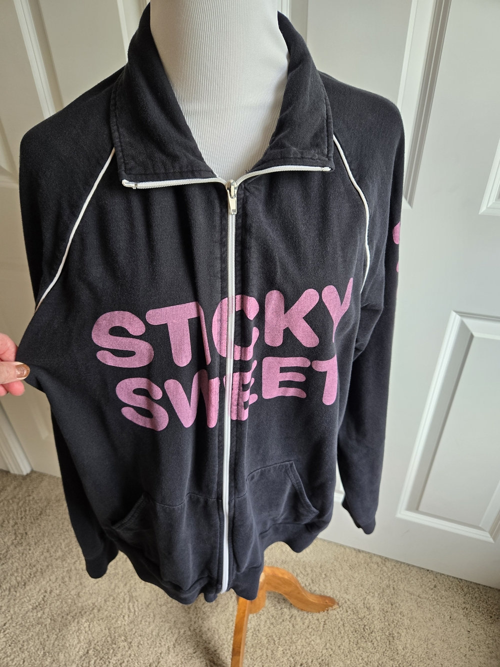 Madonna Sticky Sweet Tour 2008-2009 Black Zip-Up Sweatshirt (Rare)